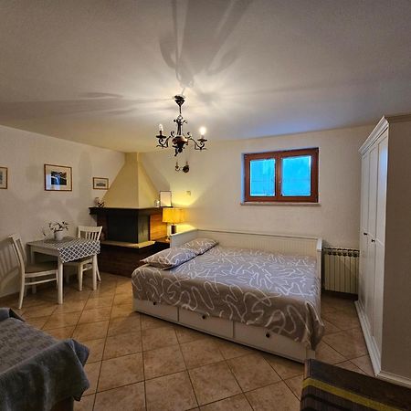 Studio Apartments Igor Vrsar Bagian luar foto